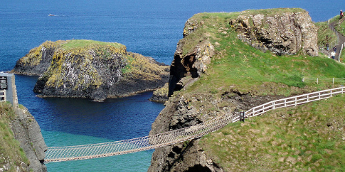 Carrick-a-Rede rope bridge